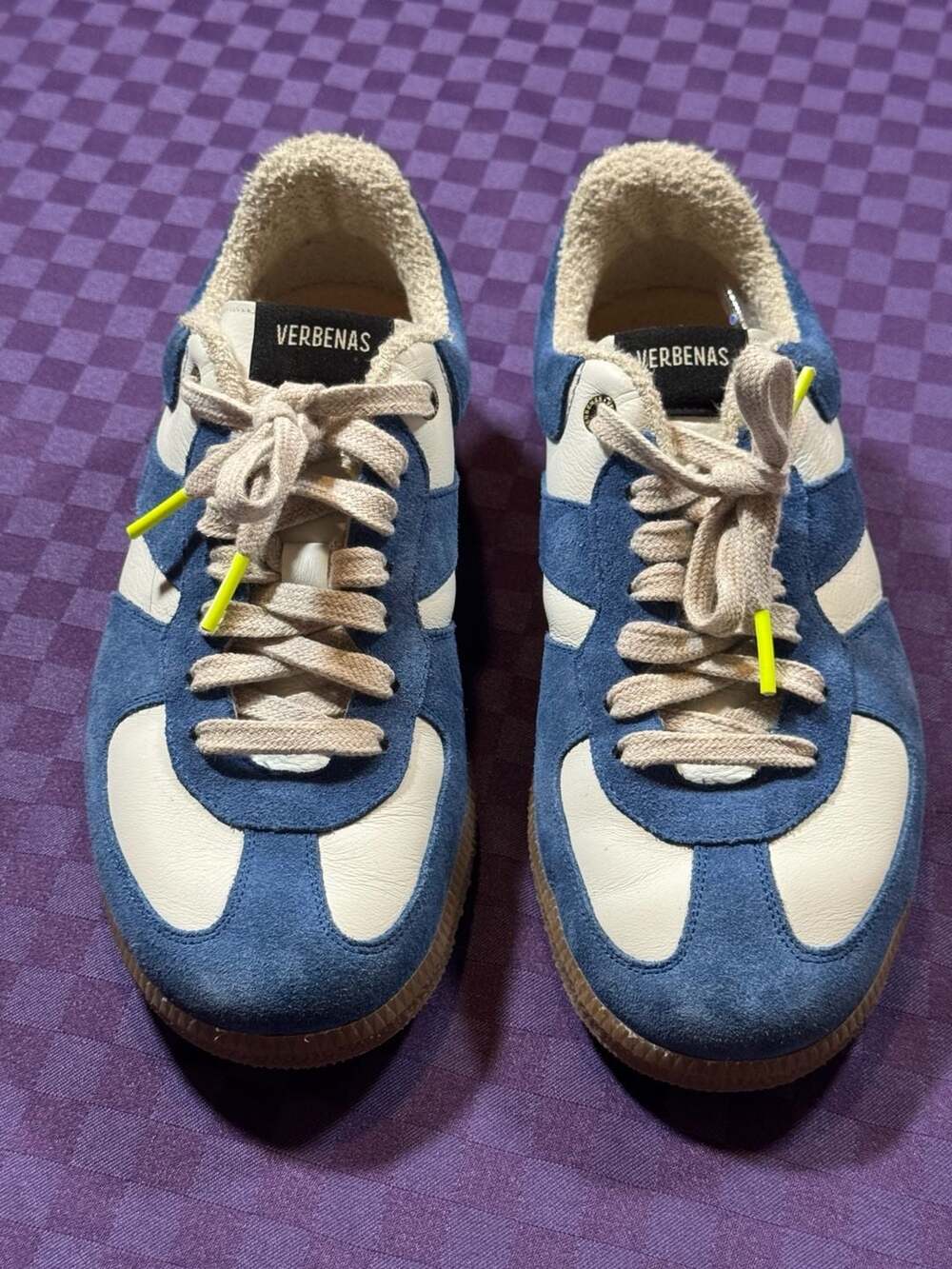 Verbenas Blue and White Suede size 39/US 8 Retro Low-Top Sneakers